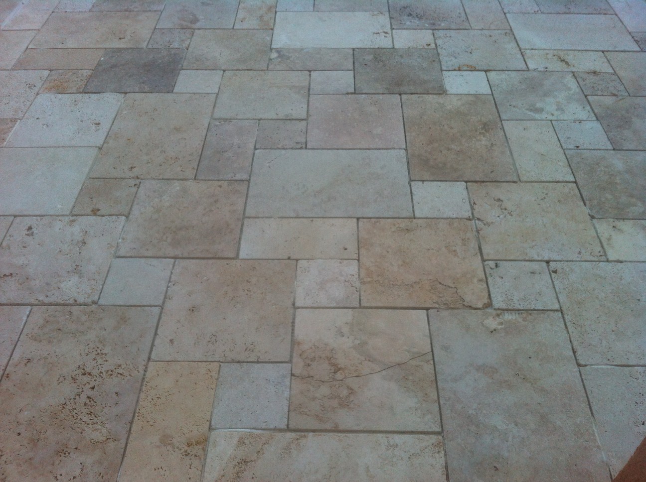 Blog As de Carreaux Tutoriel de pose dallage en travertin